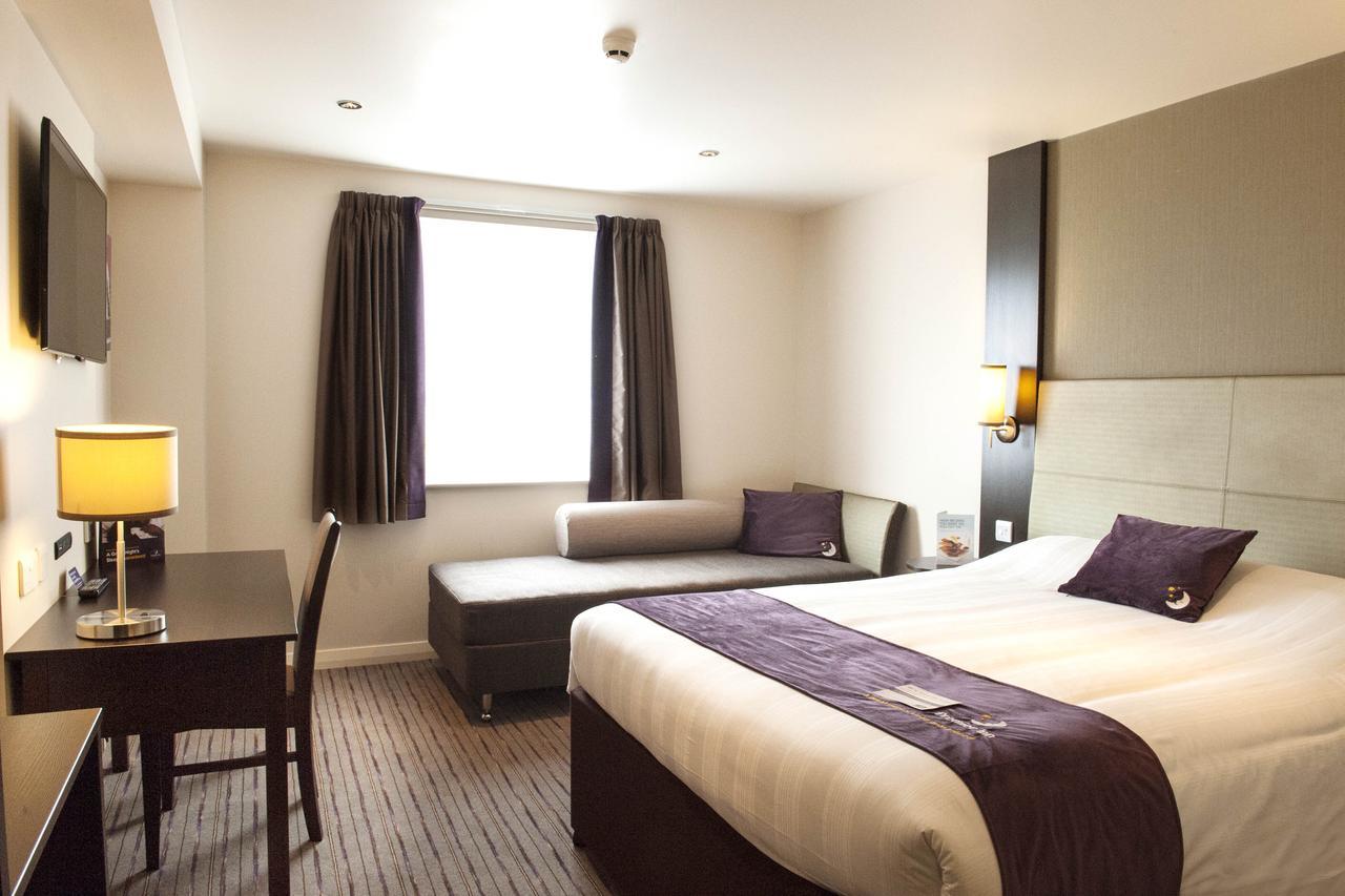 Premier Inn Glasgow Pacific Quay Habitación foto